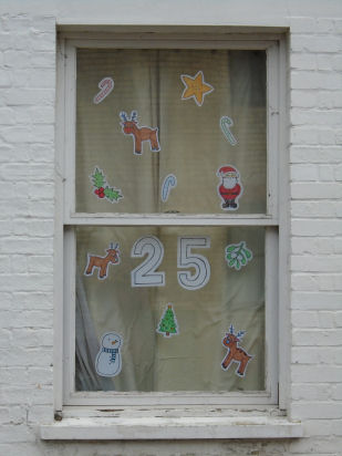 2022 Gwydir St festive window